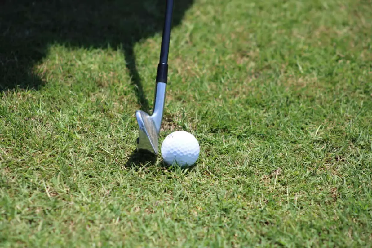 Best Golf Swing Analyzers For Beginners & Professional Golfers